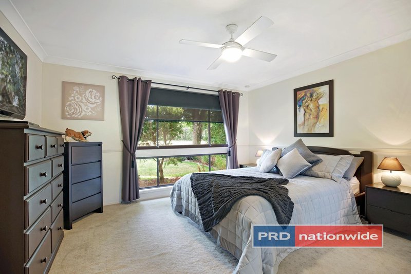 Photo - 4 Tattersall Place, Emu Plains NSW 2750 - Image 7