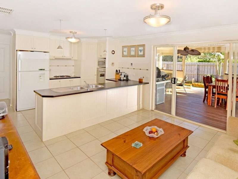 Photo - 4 Tess Court, St Leonards VIC 3223 - Image 4