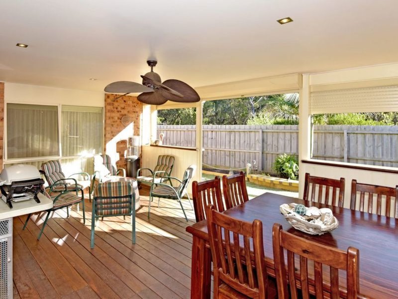 Photo - 4 Tess Court, St Leonards VIC 3223 - Image 10