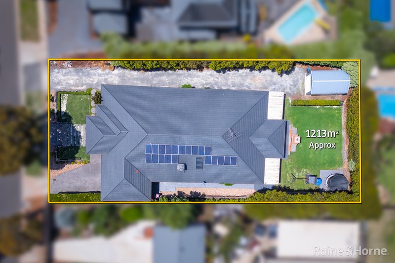 Photo - 4 The Strand , Sunbury VIC 3429 - Image 4