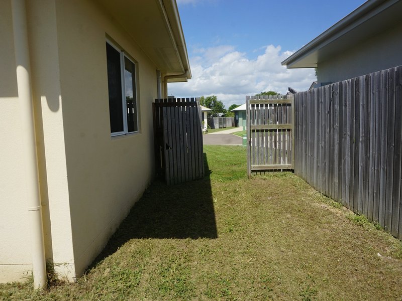 Photo - 4 Third Close, Bowen QLD 4805 - Image 11