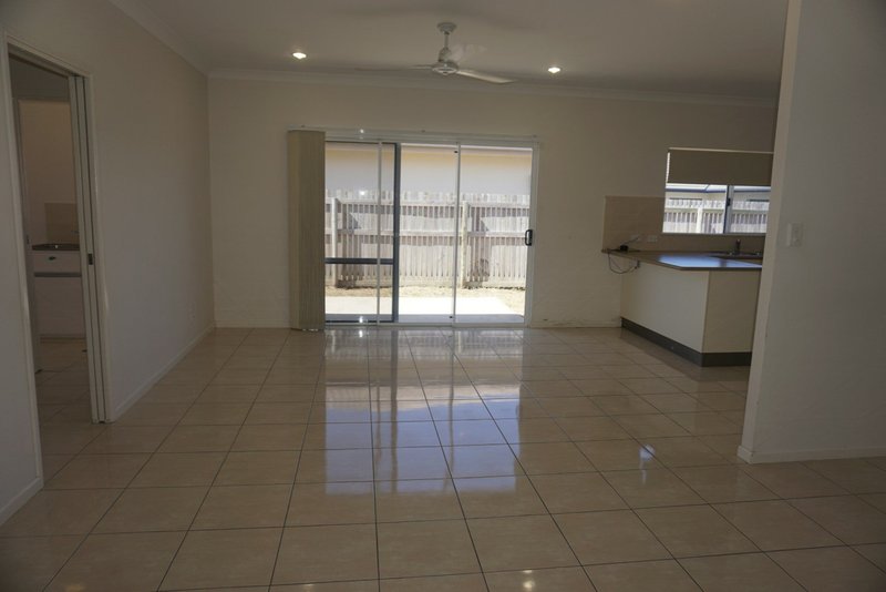 Photo - 4 Third Close, Bowen QLD 4805 - Image 13