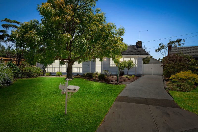 Photo - 4 Thompson Court, Werribee VIC 3030 - Image 11