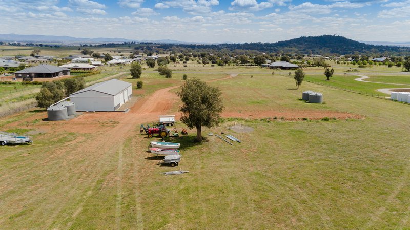 Photo - 4 Thornbill Road, Tamworth NSW 2340 - Image 9