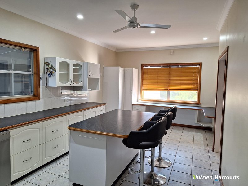 Photo - 4 Thornton Avenue, Kellerberrin WA 6410 - Image 5