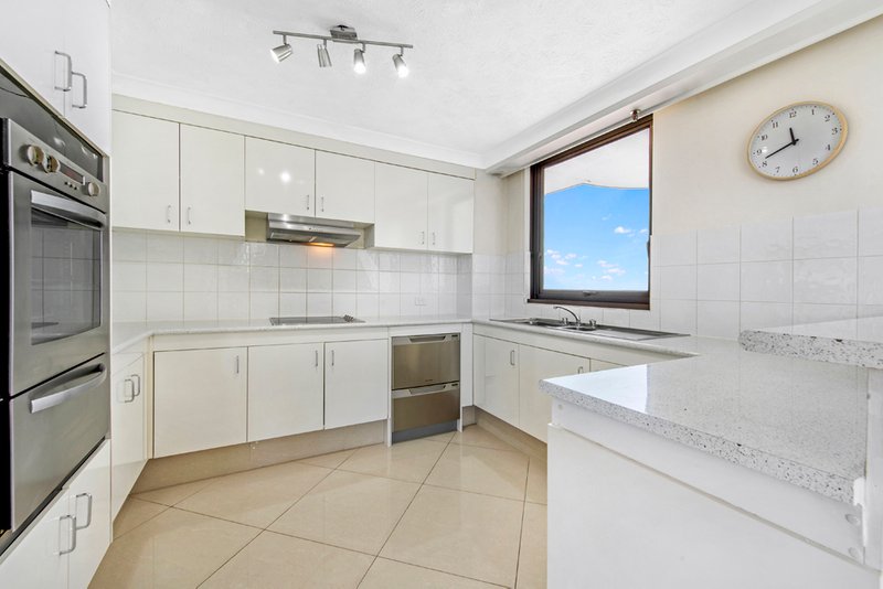 Photo - 4 Thornton Street, Surfers Paradise QLD 4217 - Image 7