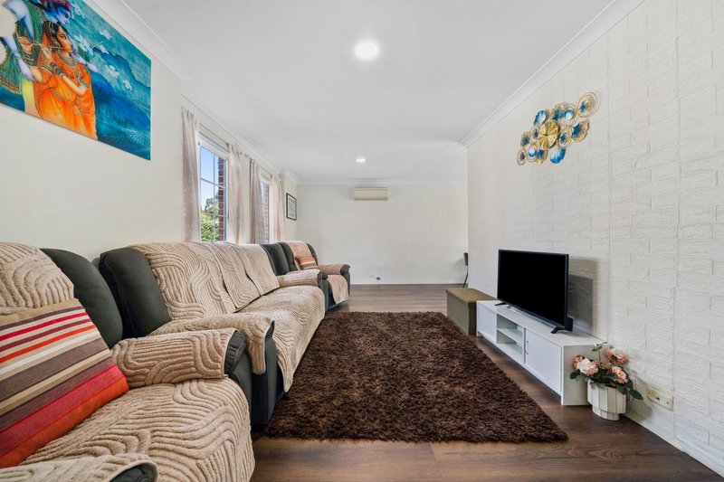 Photo - 4 Thorpe Way, Blacktown NSW 2148 - Image 3