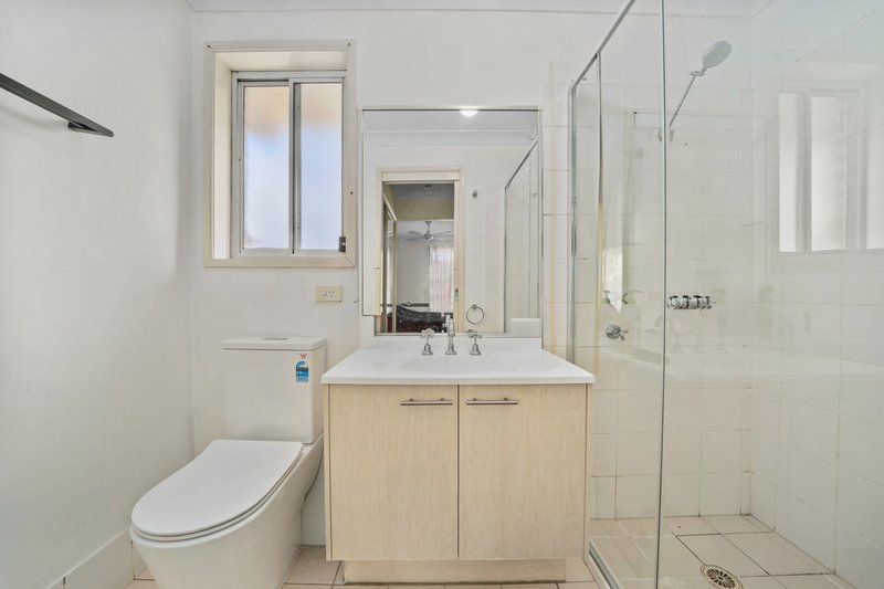 Photo - 4 Thorpe Way, Blacktown NSW 2148 - Image 6