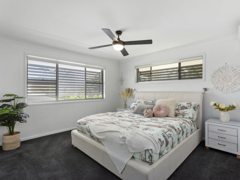 Photo - 4 Thredbo Drive, Worongary QLD 4213 - Image 16