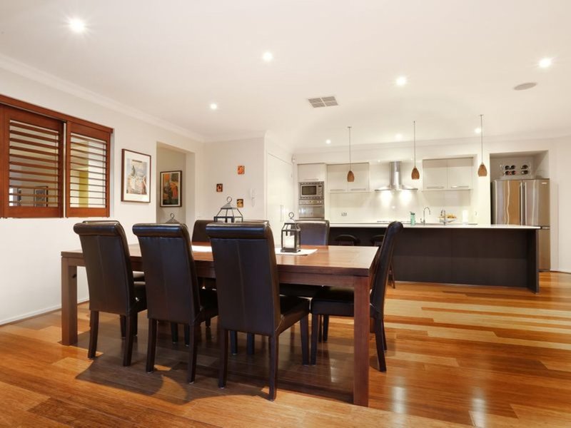 Photo - 4 Tiarella Street, Point Cook VIC 3030 - Image 7