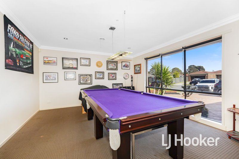 Photo - 4 Tiffany Place, Hampton Park VIC 3976 - Image 7