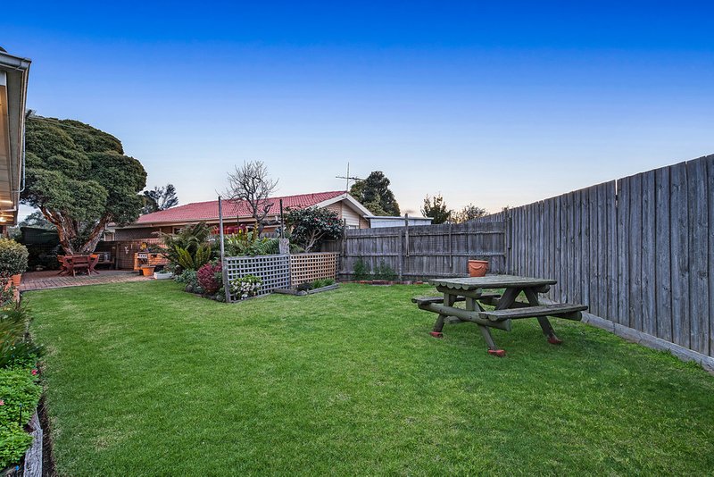 Photo - 4 Tilney Close, Mulgrave VIC 3170 - Image 14