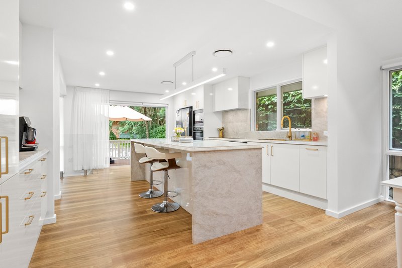 Photo - 4 Timbarra Road, Westleigh NSW 2120 - Image 6