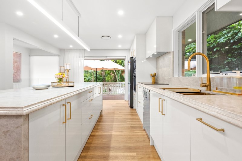 Photo - 4 Timbarra Road, Westleigh NSW 2120 - Image 7