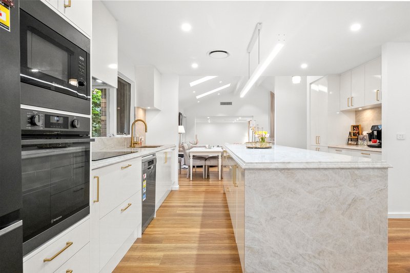 Photo - 4 Timbarra Road, Westleigh NSW 2120 - Image 8