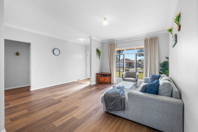 Photo - 4 Timins Street, Sunbury VIC 3429 - Image 3