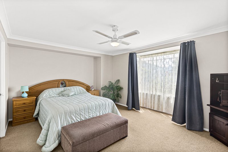 Photo - 4 Todd Link, Albion Park NSW 2527 - Image 4