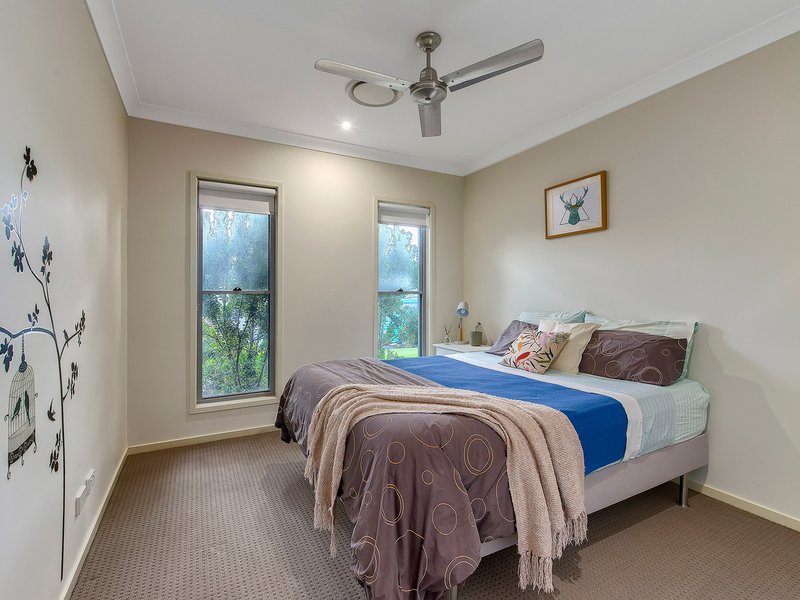 Photo - 4 Toona Court, Narangba QLD 4504 - Image 12