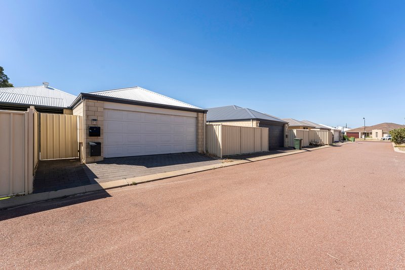 Photo - 4 Toora Mews, Lakelands WA 6180 - Image 25