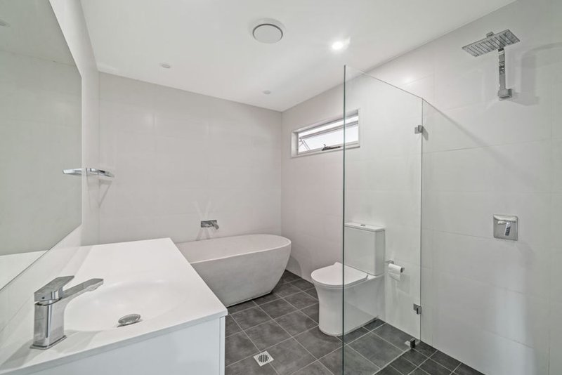 Photo - 4 Torres Close, Emu Plains NSW 2750 - Image 9