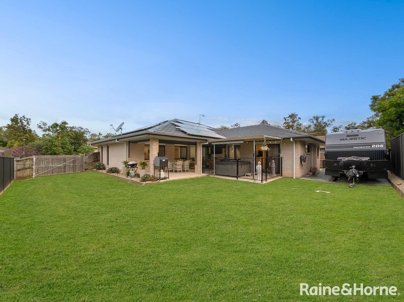 Photo - 4 Tosca Street, Cashmere QLD 4500 - Image 19