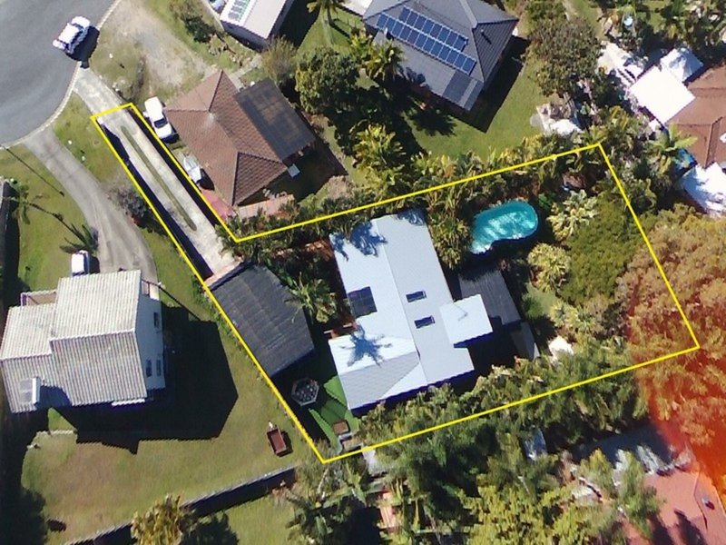 Photo - 4 Toukley Court, Highland Park QLD 4211 - Image 22