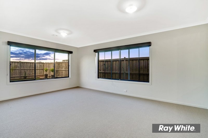 Photo - 4 Tourmaline Street, Tarneit VIC 3029 - Image 15