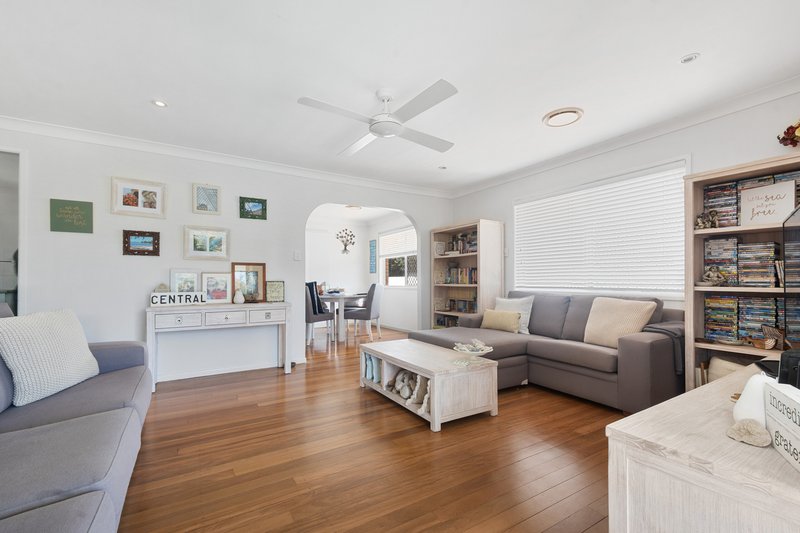 Photo - 4 Tralee Street, Bracken Ridge QLD 4017 - Image 3