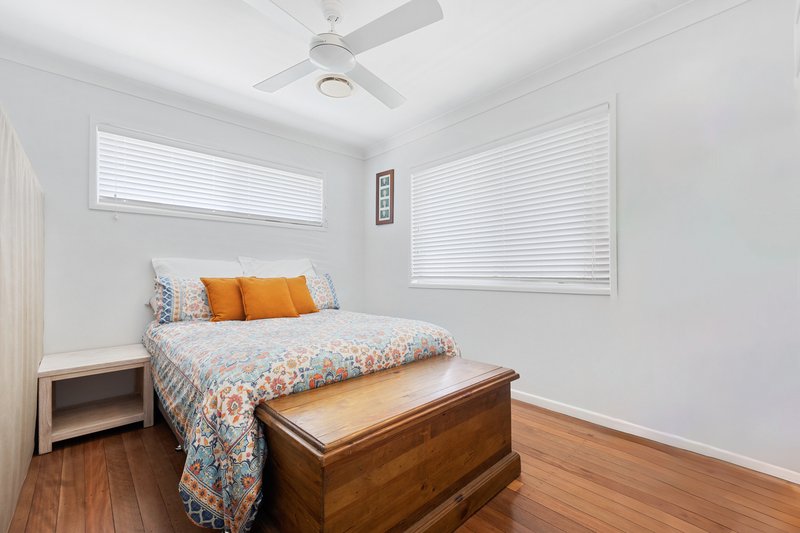 Photo - 4 Tralee Street, Bracken Ridge QLD 4017 - Image 12