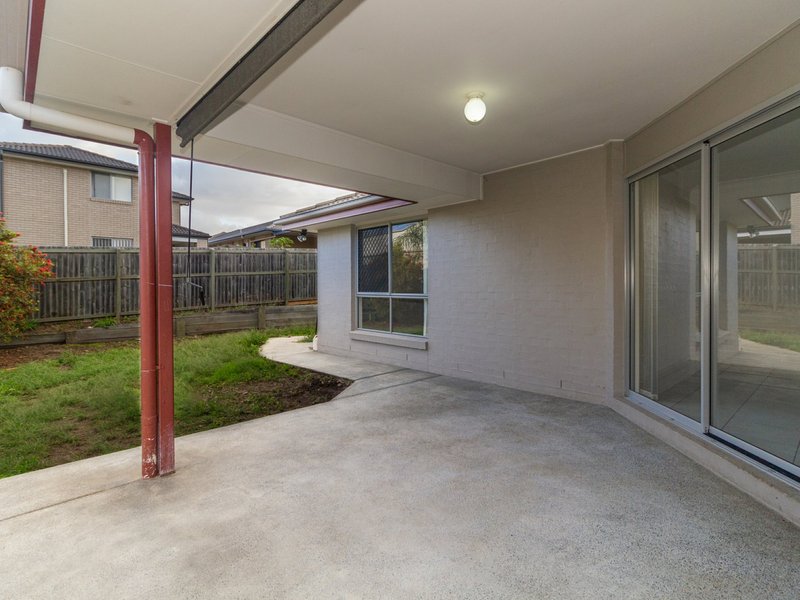 Photo - 4 Tranquil Street, Hillcrest QLD 4118 - Image 18