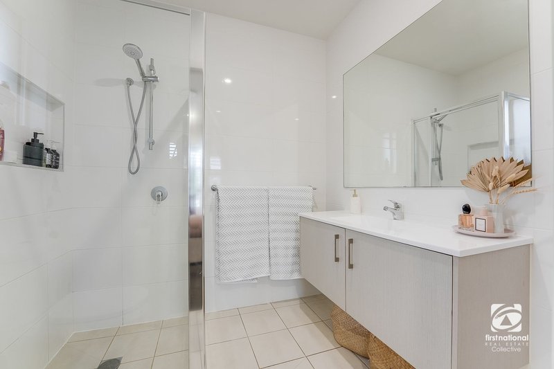 Photo - 4 Trefoil Close, Denham Court NSW 2565 - Image 5