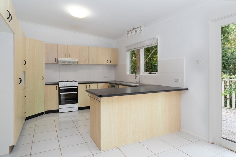 Photo - 4 Trentino Road, Turramurra NSW 2074 - Image 7