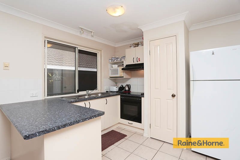 Photo - 4 Trevino Place, Wacol QLD 4076 - Image 3