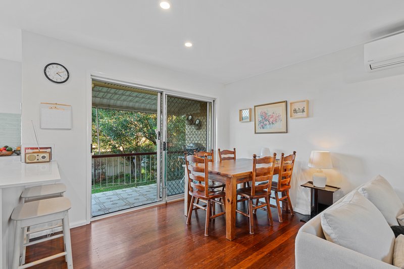 Photo - 4 Truscott Street, Moorooka QLD 4105 - Image 3