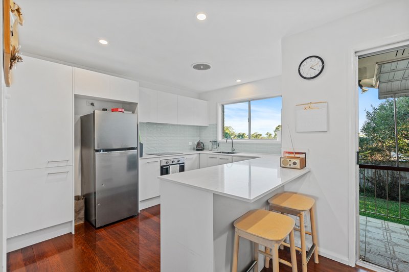 Photo - 4 Truscott Street, Moorooka QLD 4105 - Image 4