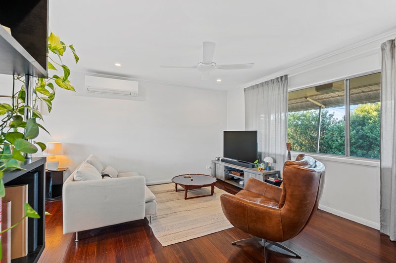Photo - 4 Truscott Street, Moorooka QLD 4105 - Image 10
