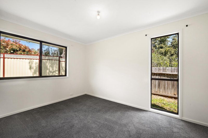 Photo - 4 Tuart Place, Rivett ACT 2611 - Image 7