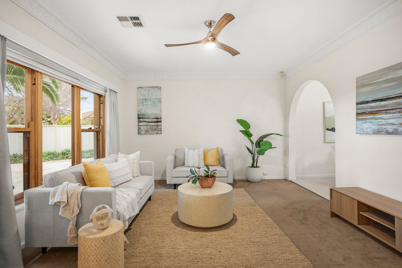 Photo - 4 Tuart Place, West Lakes SA 5021 - Image 5