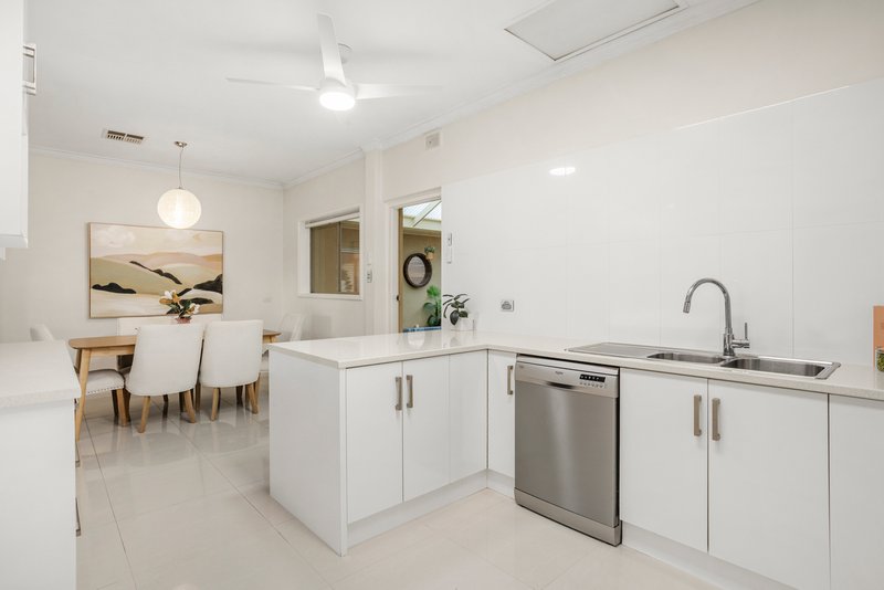 Photo - 4 Tuart Place, West Lakes SA 5021 - Image 9