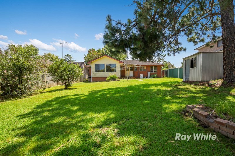 Photo - 4 Tuckwell Road, Castle Hill NSW 2154 - Image 2