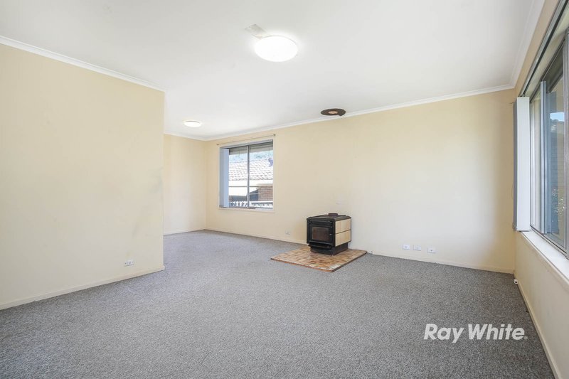 Photo - 4 Tuckwell Road, Castle Hill NSW 2154 - Image 3