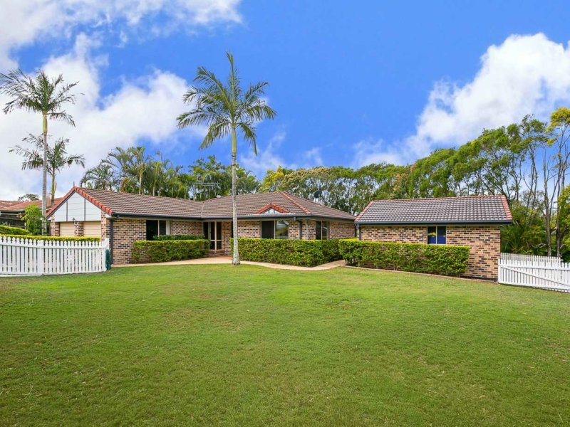 4 Tuena Street, Mudgeeraba QLD 4213