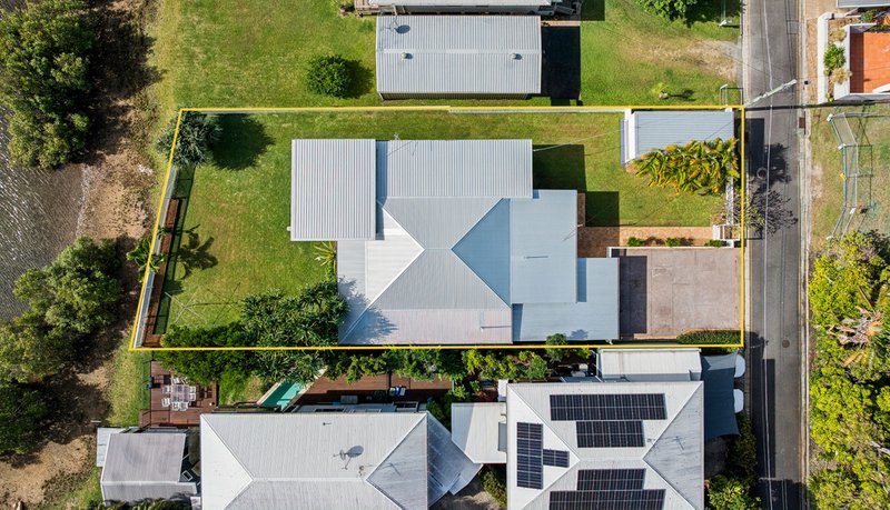 Photo - 4 Tuesley Easement , Southport QLD 4215 - Image 3