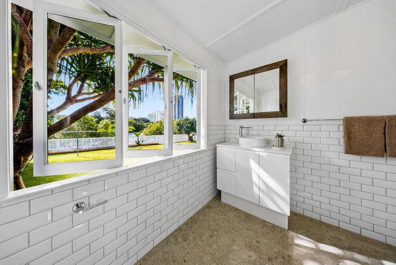 Photo - 4 Tuesley Easement , Southport QLD 4215 - Image 14