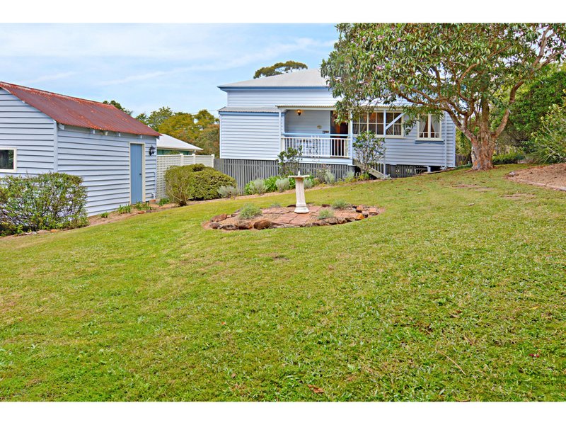 Photo - 4 Tulip Street, Maleny QLD 4552 - Image 18