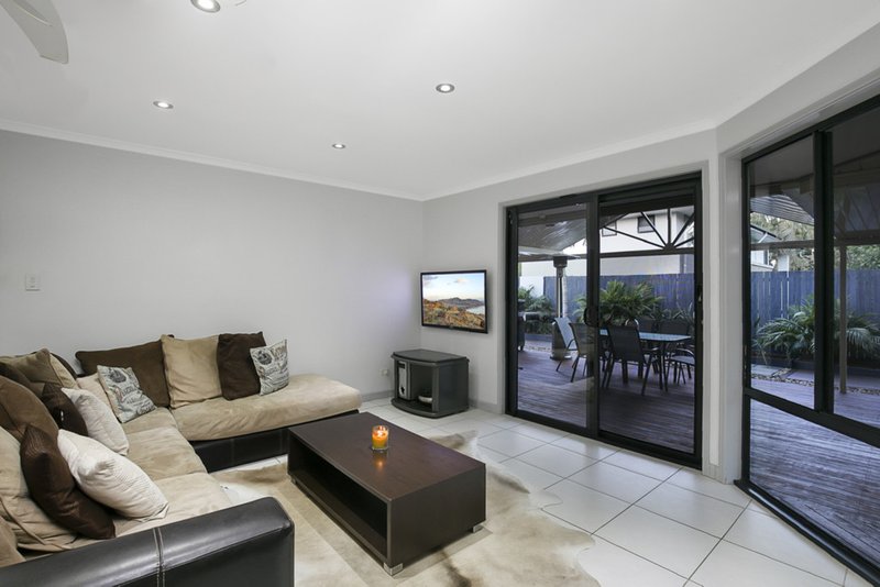 Photo - 4 Turquoise Street, Redland Bay QLD 4165 - Image 5