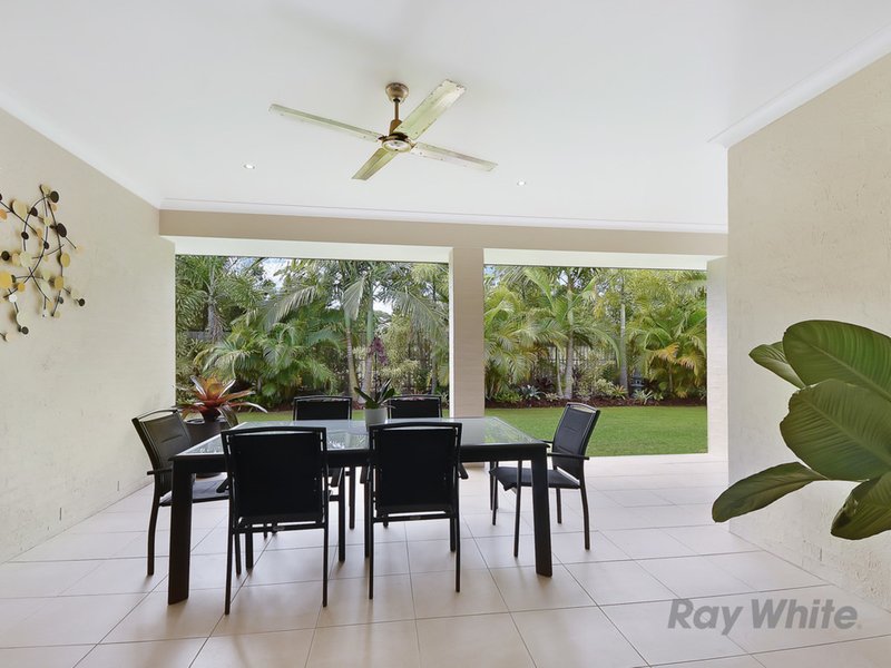 Photo - 4 Twin Lakes Drive, Murrumba Downs QLD 4503 - Image 4