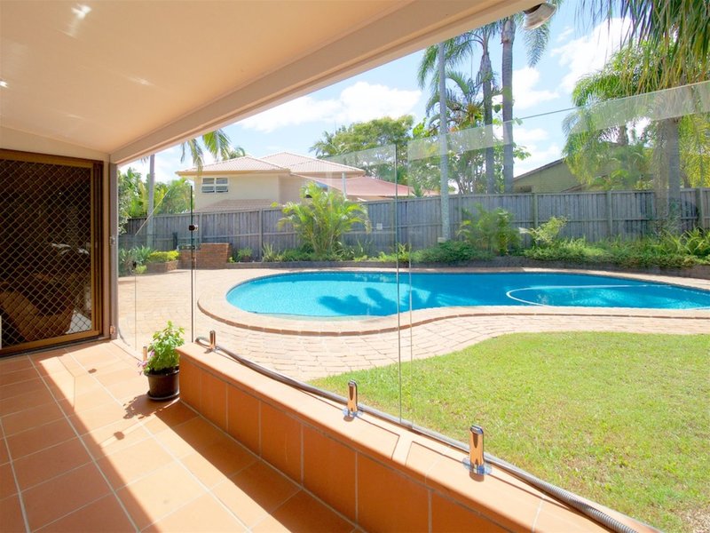 Photo - 4 Tyron Close, Springwood QLD 4127 - Image 2