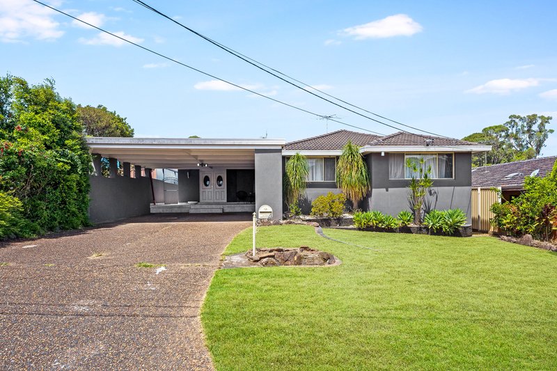 4 Universal Avenue, Georges Hall NSW 2198