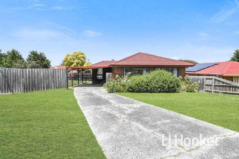 Photo - 4 Urquhart Court, Hampton Park VIC 3976 - Image 16